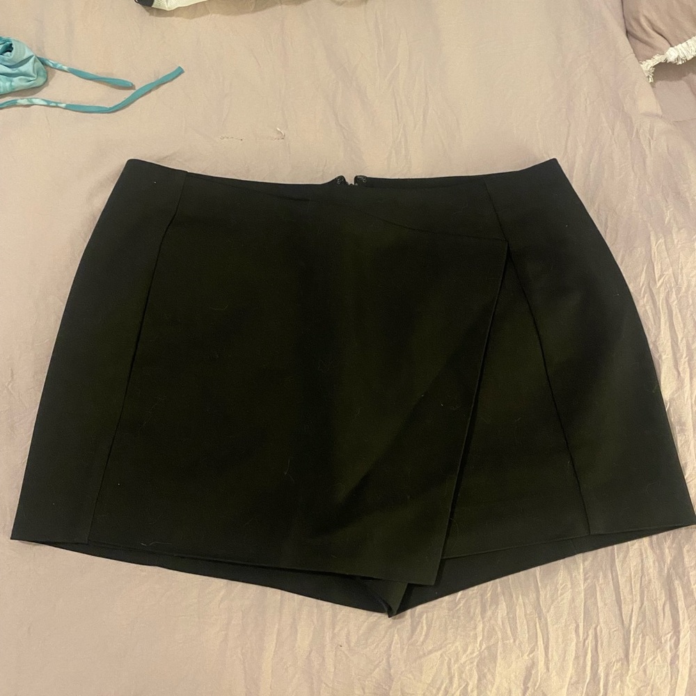 REVOLVE Black Skort